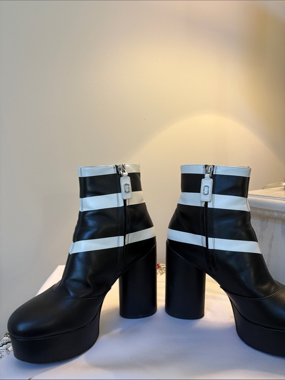 Black and White Platform Ankle Boots - Women's Fashion Boots - Picture 2 of 4